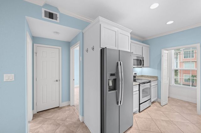 7000 Seawall Boulevard 126, Galveston, TX 77551