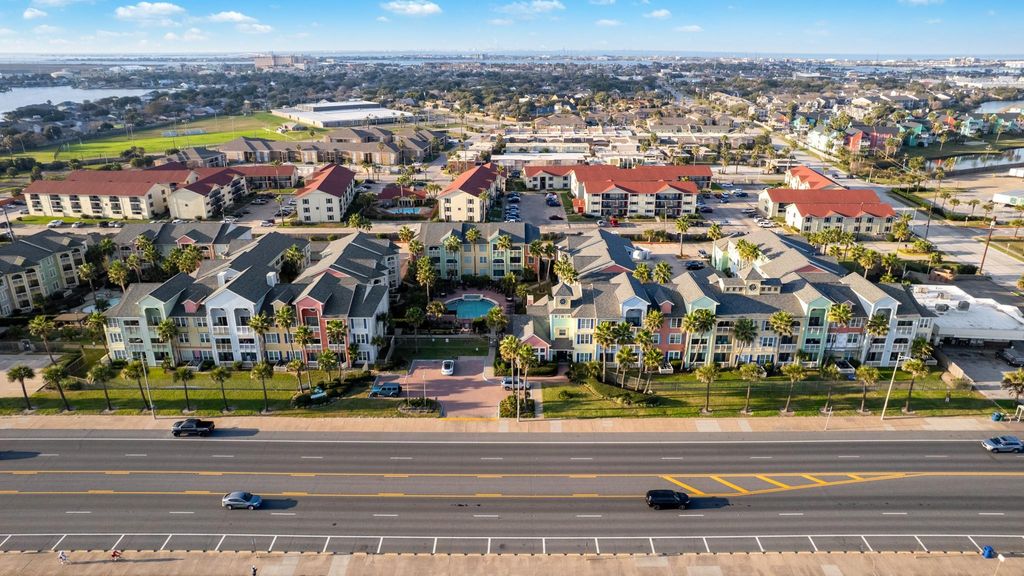 7000 Seawall Boulevard 126, Galveston, TX 77551