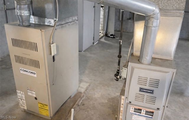 892 Paxton Road, Cleveland, OH 44108