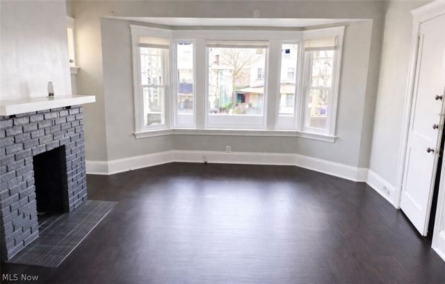 892 Paxton Road, Cleveland, OH 44108