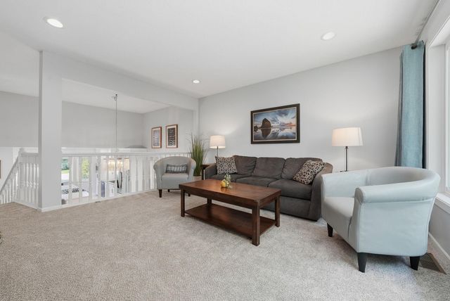 4080 Park Valley Lane, White Bear Lake, MN 55110
