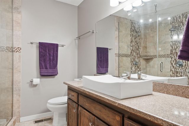 4080 Park Valley Lane, White Bear Lake, MN 55110