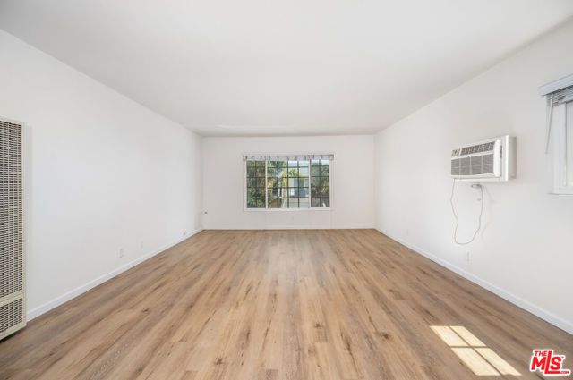 1937 S Shenandoah Street 5, Los Angeles, CA 90034