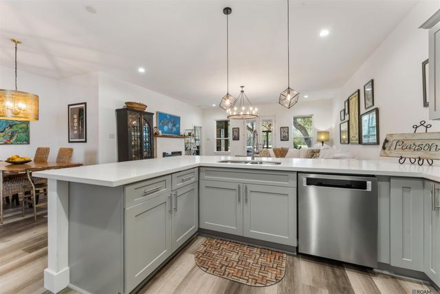 23719 Monarch Point, Springfield, LA 70462