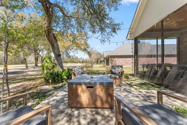 23719 Monarch Point, Springfield, LA 70462