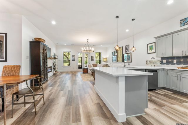 23719 Monarch Point, Springfield, LA 70462