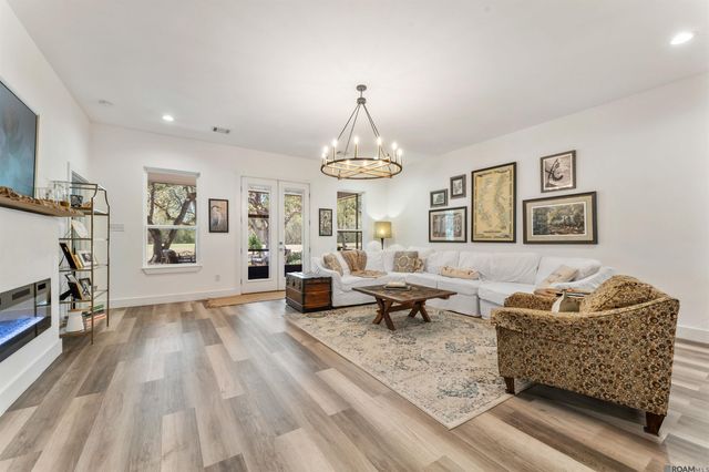 23719 Monarch Point, Springfield, LA 70462