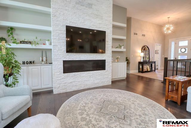 9338 Northern Sky Road, Lincoln, NE 68505