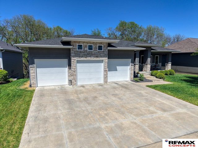 9338 Northern Sky Road, Lincoln, NE 68505