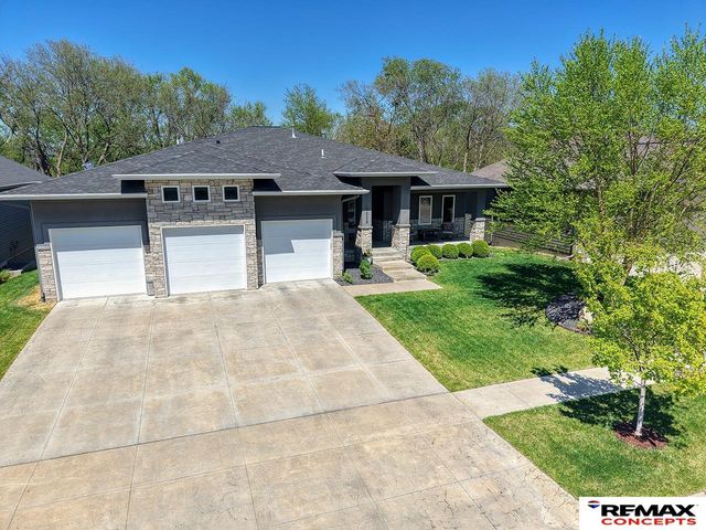 9338 Northern Sky Road, Lincoln, NE 68505