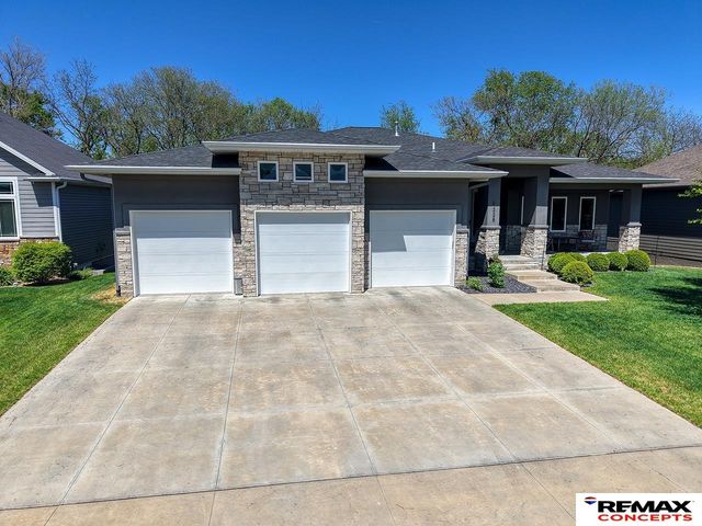 9338 Northern Sky Road, Lincoln, NE 68505