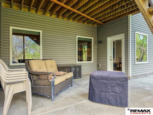 9338 Northern Sky Road, Lincoln, NE 68505