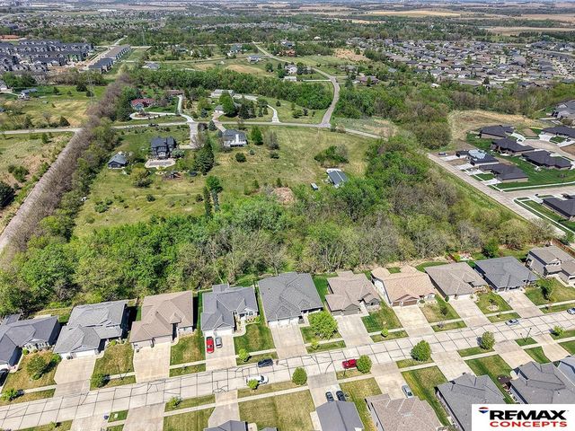 9338 Northern Sky Road, Lincoln, NE 68505