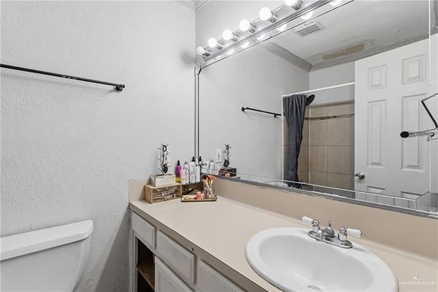 2501 N 27th Lane, Mcallen, TX 78501
