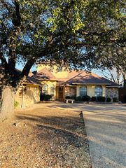 1226 Stonewall Street, Garland, TX 75043