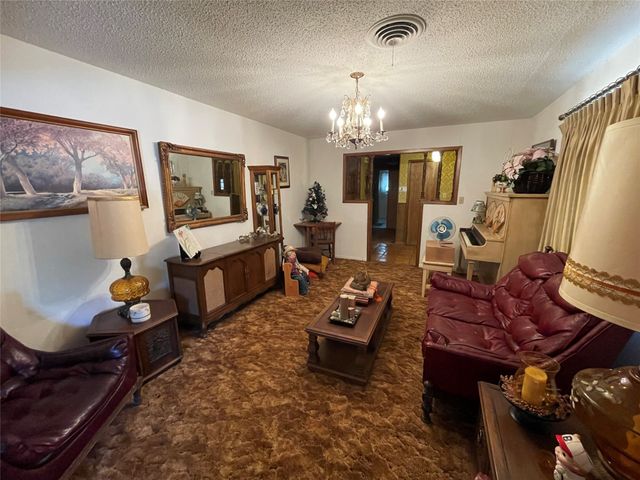 712 S Dixie Street, Eastland, TX 76448