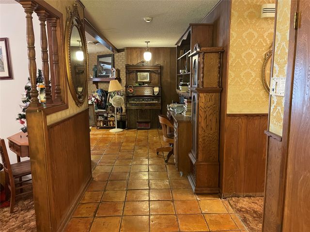 712 S Dixie Street, Eastland, TX 76448