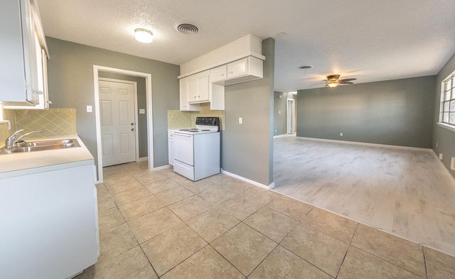 5405 49th Street, Lubbock, TX 79414