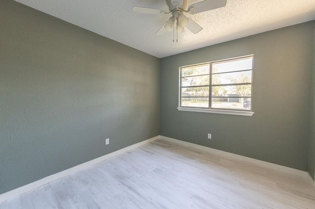 5405 49th Street, Lubbock, TX 79414