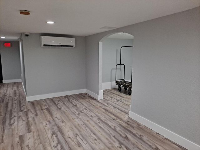 450 Egret Circle, Delray Beach, FL 33444