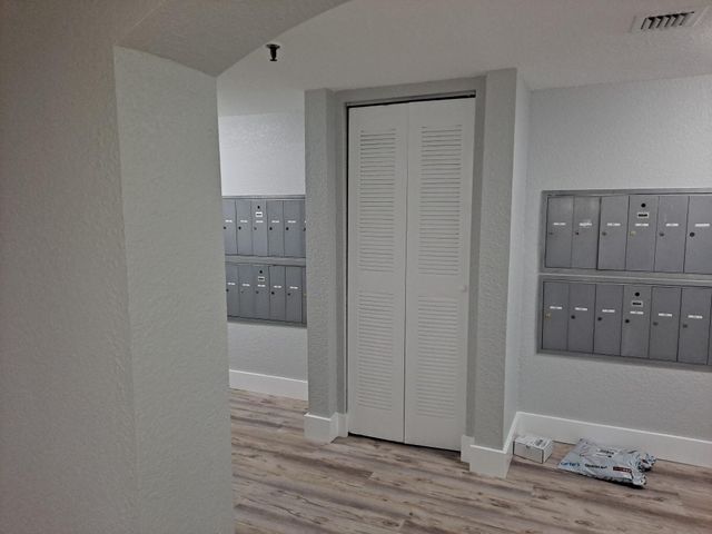 450 Egret Circle, Delray Beach, FL 33444