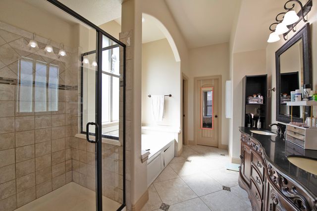 1208 Grayhawk Drive, Forney, TX 75126