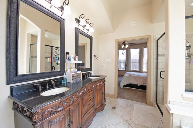 1208 Grayhawk Drive, Forney, TX 75126