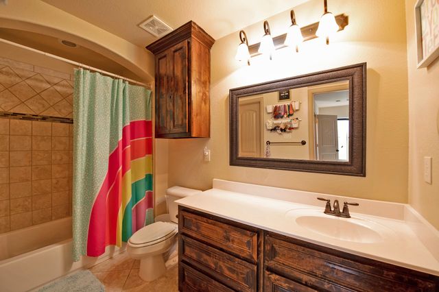 1208 Grayhawk Drive, Forney, TX 75126