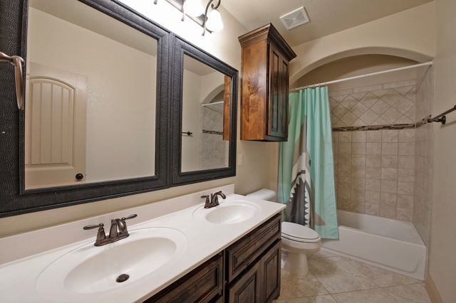 1208 Grayhawk Drive, Forney, TX 75126