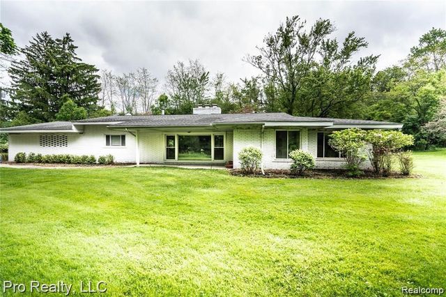 3975 Brookside Drive, Bloomfield Hills, MI 48302