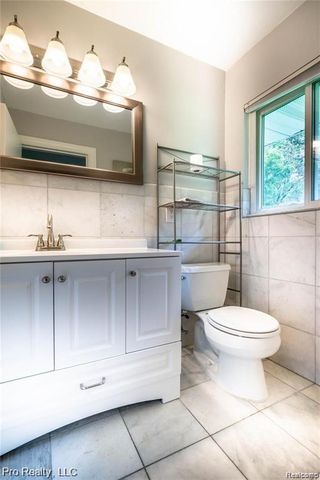 3975 Brookside Drive, Bloomfield Hills, MI 48302