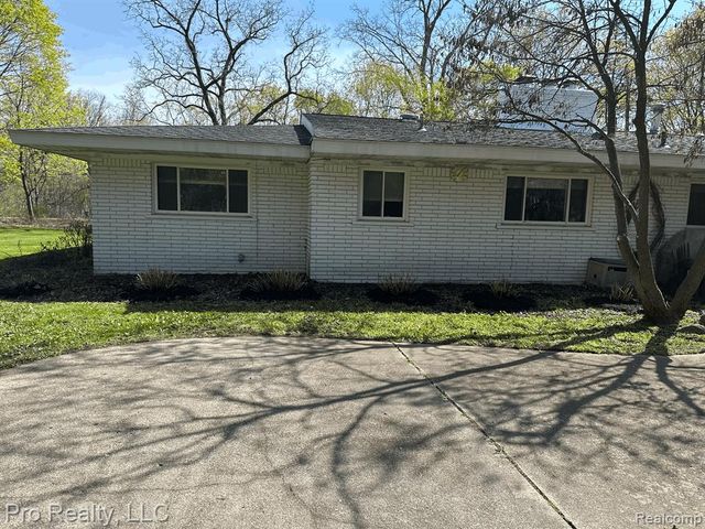 3975 Brookside Drive, Bloomfield Hills, MI 48302