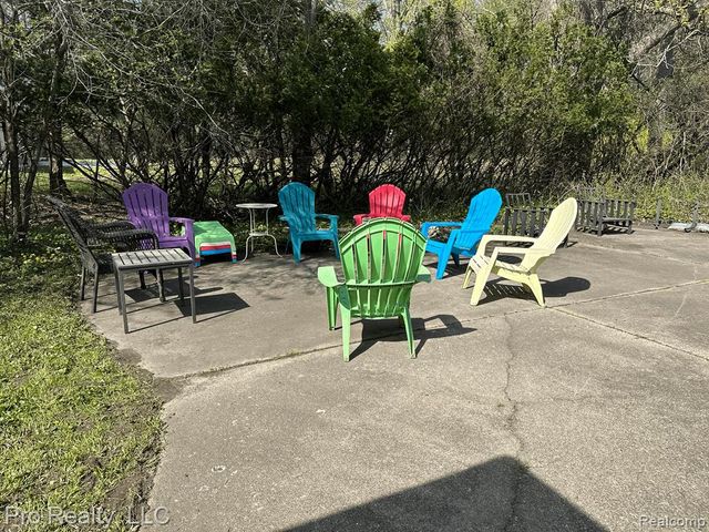 3975 Brookside Drive, Bloomfield Hills, MI 48302