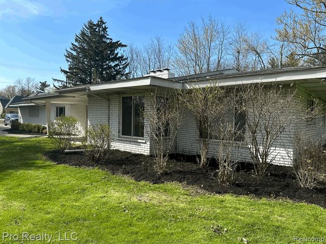 3975 Brookside Drive, Bloomfield Hills, MI 48302