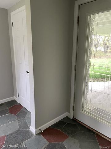 3975 Brookside Drive, Bloomfield Hills, MI 48302