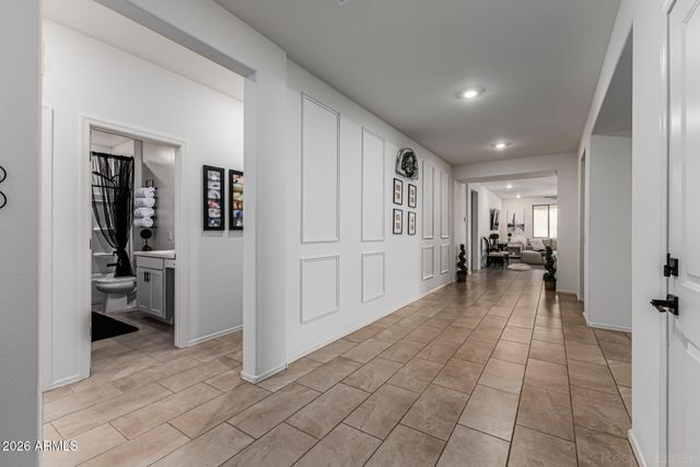 17140 W RUNNING DEER Trail, Surprise, AZ 85387