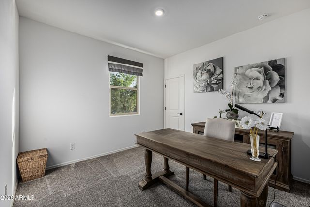 17140 W RUNNING DEER Trail, Surprise, AZ 85387