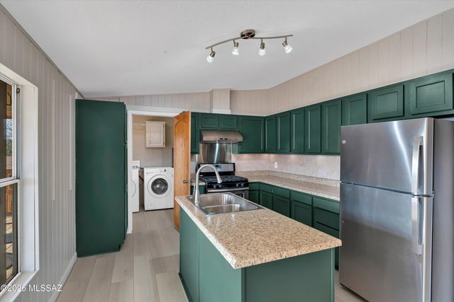 11241 S Vail Creek Place, Vail, AZ 85641