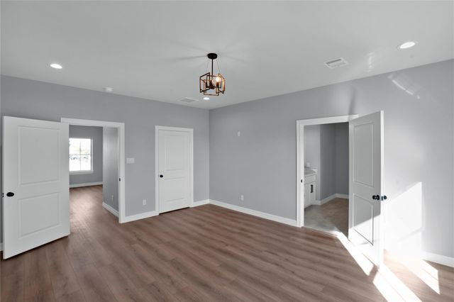 1715 Valley View Drive, La Porte, TX 77571