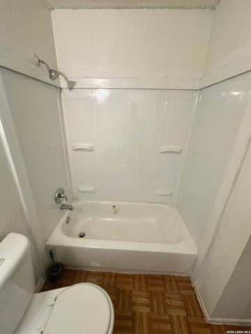 9207 OLD SKY HBR, San Antonio, TX 78242