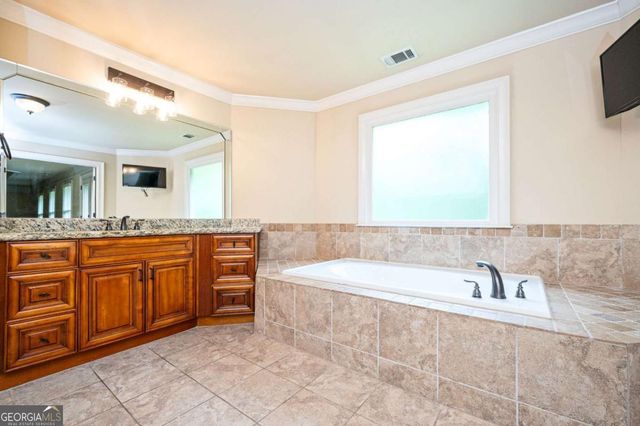 1526 Rocky River Drive, Lawrenceville, GA 30045