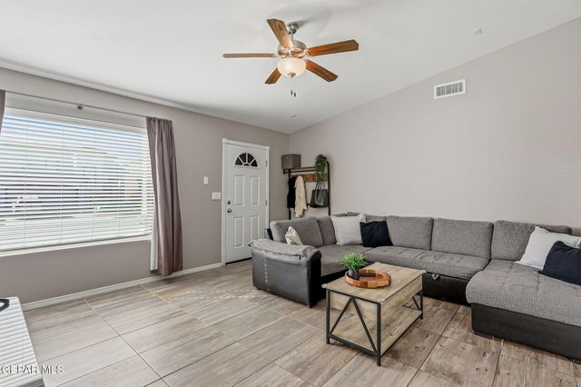 12136 Mesquite Thorn Drive, El Paso, TX 79934