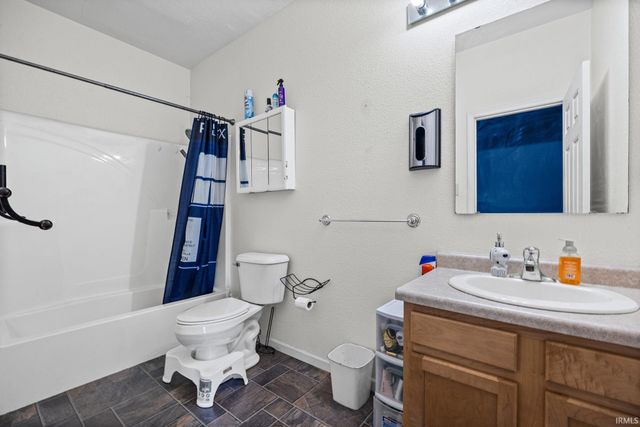 4567 Carador Lane, Lafayette, IN 47909