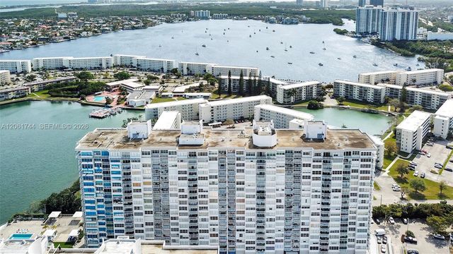 18051 Biscayne Blvd 801, Aventura, FL 33160