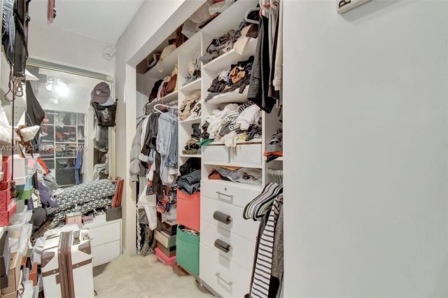 18051 Biscayne Blvd 801, Aventura, FL 33160