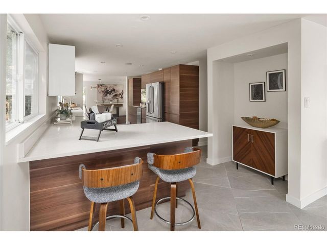 960 S Foothill Dr, Lakewood, CO 80228