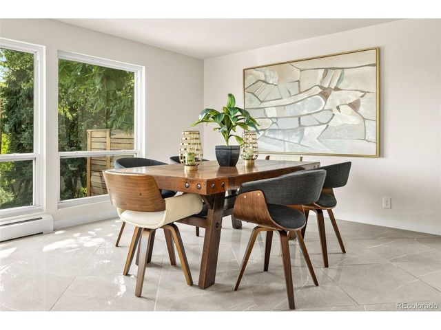960 S Foothill Dr, Lakewood, CO 80228