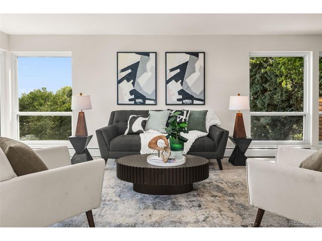 960 S Foothill Dr, Lakewood, CO 80228
