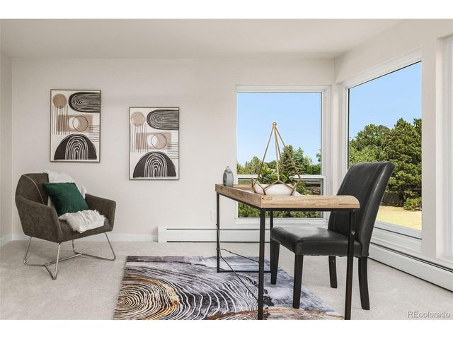 960 S Foothill Dr, Lakewood, CO 80228