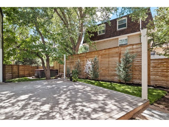 960 S Foothill Dr, Lakewood, CO 80228